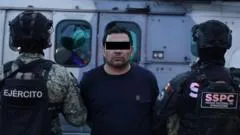 México detiene a R1: quién es el sospechoso de idear el asesinato del alcalde Carlos Manzo y de la modelo Valeria Márquez