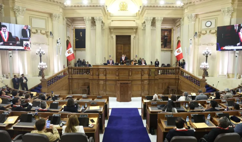 CPP advierte afectación a la prensa luego de prohibir su pase a la juramentación de Senadores