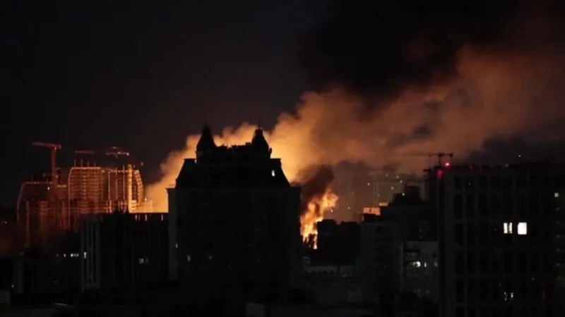 Nuevo ataque ruso contra Kiev deja al menos diez muertos y 28 heridos
