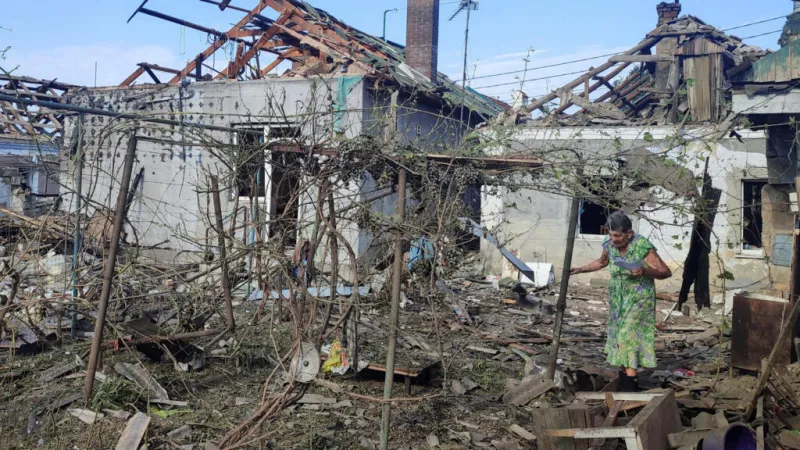 Jornada de ataques cruzados entre Ucrania y Rusia: drones y bombas guiadas siembran la muerte