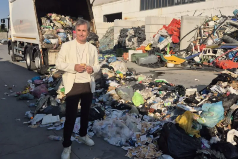 Encuentran un billete de lotería de un millón de euros tirado a la basura en Italia