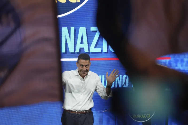 Roberto Vannacci, el antiguo general y ex aliado de Salvini que pone en aprietos a Meloni
