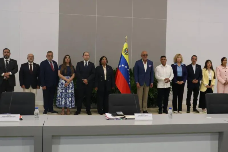El chavismo y la oposición inician formalmente la mesa de diálogo para abordar la transición de Venezuela