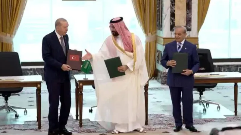 Turquía, Arabia Saudita y Pakistán se unen en acuerdo militar para contener a Irán
