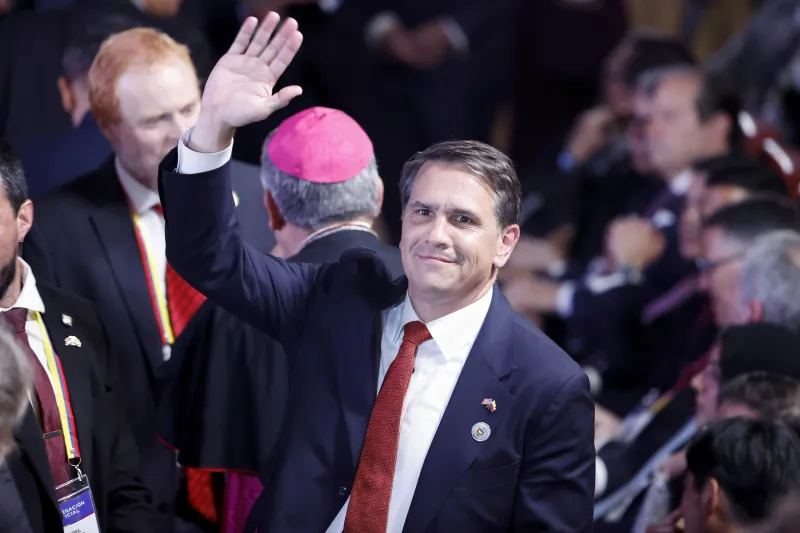 El Senado de EEUU confirma a Todd Blanche como fiscal general y afianza el control de Trump en Justicia