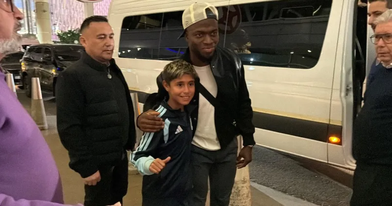 Enner Valencia llegó a la Argentina para convertirse en jugador de Boca: "Es imposible decirle que no"