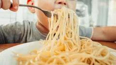 Cómo Italia, un país famoso por la saludable dieta mediterránea, acabó teniendo tantos niños obesos