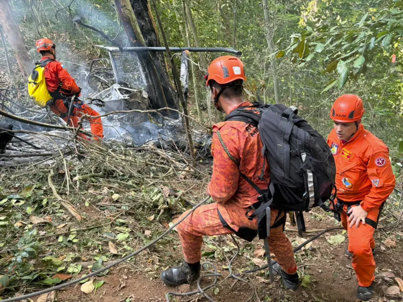 Cuatro muertos en Río de Janeiro al estrellarse un helicóptero turístico