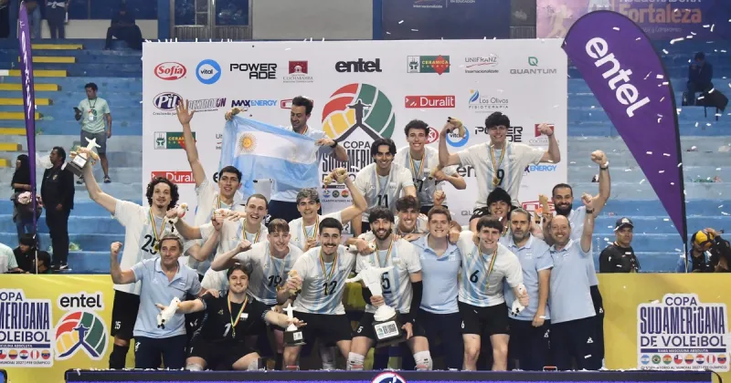Argentina le ganó a Brasil, se quedó con la Copa Sudamericana de Vóleibol y con un premio que vale por tres