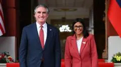 Todos necesitan a Trump: cómo EE.UU. tutela los intereses opuestos de gobierno y oposición en Venezuela