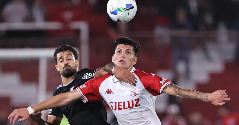 Racing suma músculo al mediocampo: quiénes llegan para reemplazar al capitán Sosa y a Baltasar Rodríguez