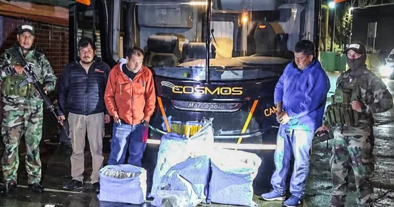 Incautaron 86,5 kilos de marihuana en el micro que iba a trasladar a San Pablo para enfrentar a Bolívar por la Copa Sudamericana