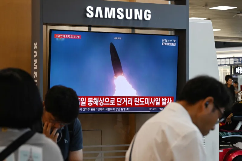 Los misiles de Kim Jong-un vuelan en dos frentes: del Mar de Japón a la guerra de Putin en Ucrania