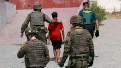 "¡No, Marruecos no!": el dilema de qué hacer con los niños no acompañados que llegaron a Ceuta y que España no sabe a quién devolver