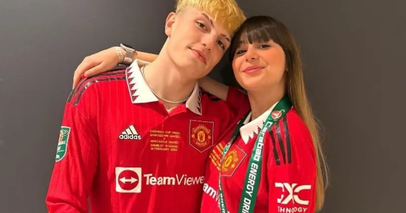 La exnovia de Garnacho publicó un duro mensaje y apuntó contra el futbolista: "Hoy nos toca hacer las maletas y marcharnos"