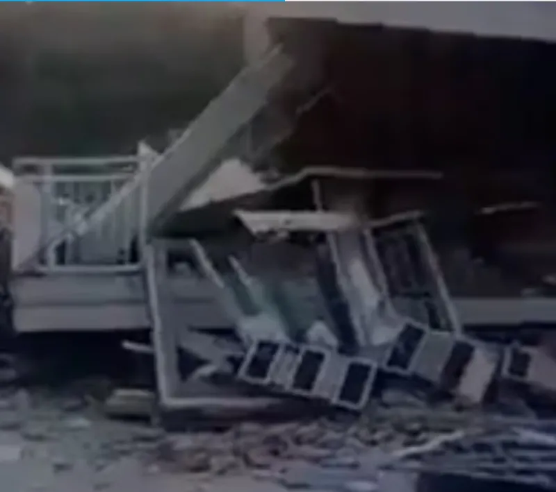 Un terremoto de magnitud 7,7 sacude el mar frente a Indonesia