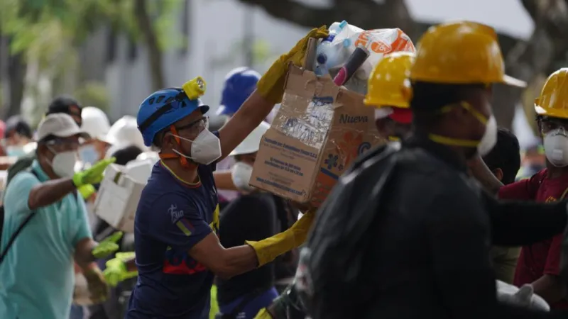En directo: Colombia se centra en recuperación de cuerpos y ayuda humanitaria a una semana del potente terremoto