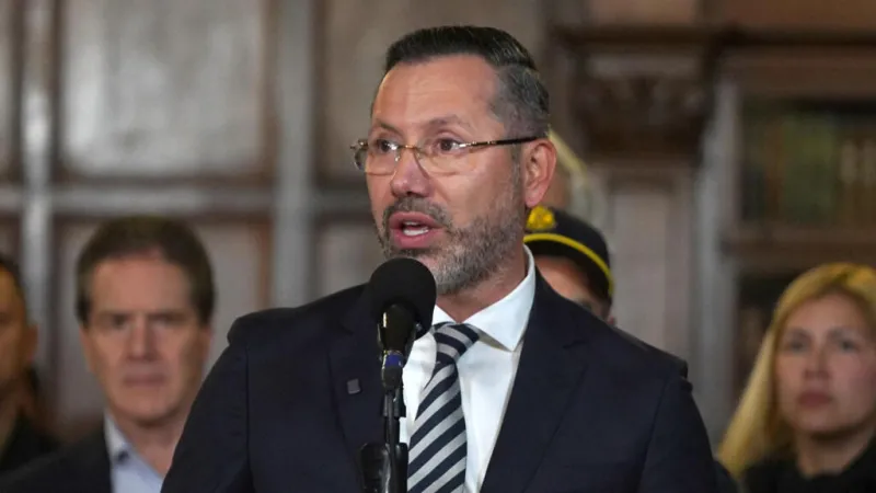 Terremoto en Colombia: ¿por qué está en riesgo la continuidad en el cargo del recién nombrado ministro de Vivienda?