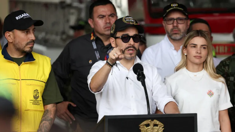 Balance en Colombia: De la Espriella anticipa una reconstrucción “dura”; Petro cuestiona al Gobierno