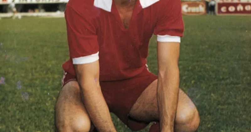 Murió Eduardo Maglioni, gloria de Independiente que mantiene vigente un récord goleador que no consiguieron Messi ni Cristiano Ronaldo