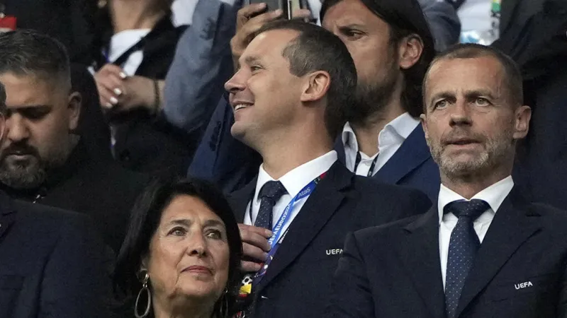 Crisis en la FIFA: ¿quién es Kevin Lamour, el directivo francés destituido tras confrontar a Infantino?