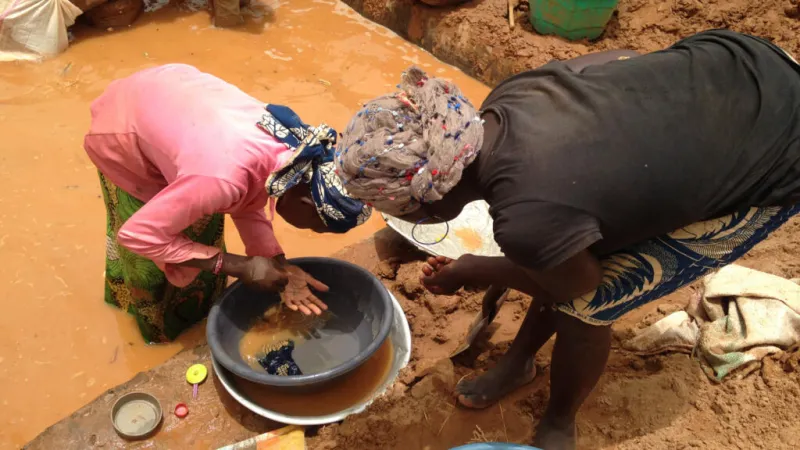 Más de 100 víctimas mortales tras el derrumbe de una mina de oro en la República Centroafricana