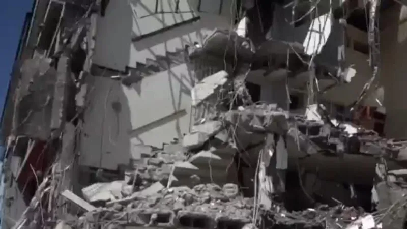 Colombia: comienza la demolición de edificios en Pereira tras el terremoto