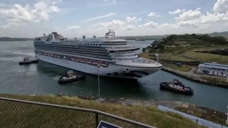 Canal de Panamá anuncia reducción de operaciones por bajo nivel del agua por fenómeno de El Niño