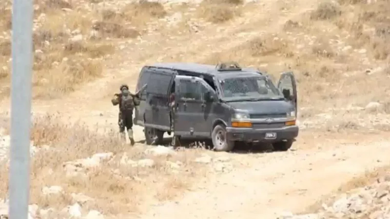 Un colono israelí mata a un joven palestino de 17 años cerca de Hebrón, en Cisjordania