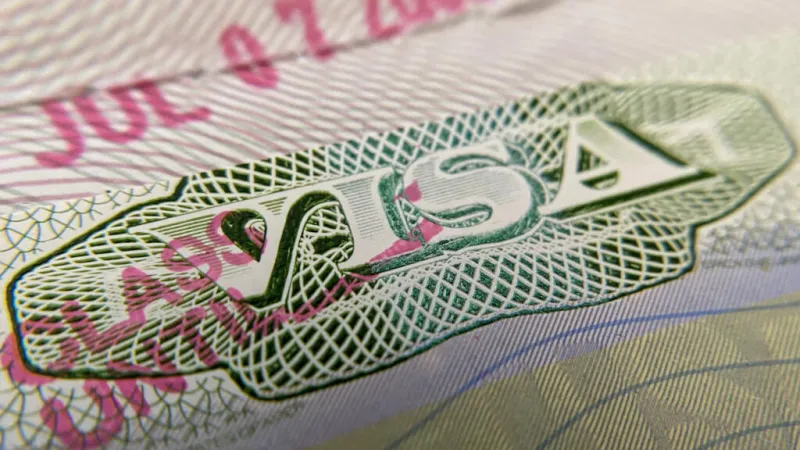 La Justicia de EE. UU. anula el congelamiento de visas impuesto por Trump a 75 países