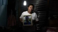 "El miedo ahora es otro": cómo ha cambiado la vida en El Salvador en los 4 años de guerra de Bukele contra las maras