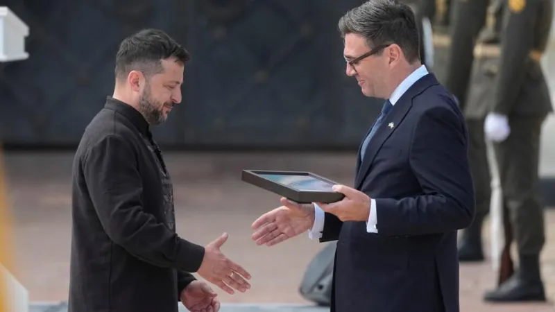 “Coalición de Voluntarios” en Ucrania: ¿cumplirán los pedidos de Zelenski?