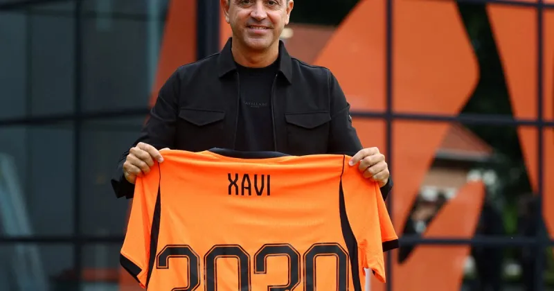 La insólita presentación de Xavi como DT de Países Bajos: "Era nuestra  tercera opción"