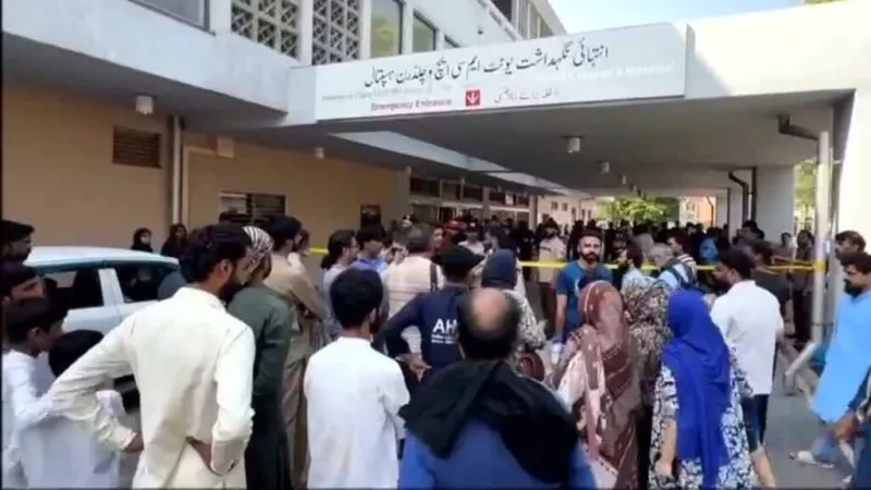 Pakistán: más de 12 recién nacidos perdieron la vida en un incendio en un hospital