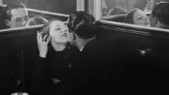 "Cuando nada era tabú": 10 imágenes íntimas de una París perdida y decadente de la década de 1930