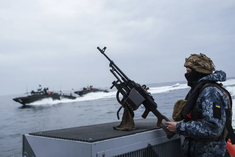 Los olvidados de la ruta más mortífera del frente del mar Negro: "Estamos desarmados y sólo  intentamos ganarnos la vida"
