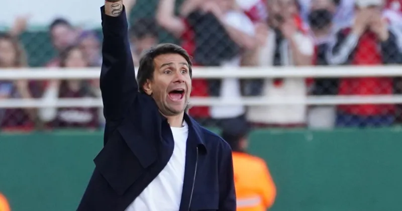 Leo Ponzio, su debut en River y esas 48 horas que lo sacaron de la zona de confort: "Te preguntas, '¿yo qué soy?', pero esto es River, es un país entero y hay que saberlo llevar"