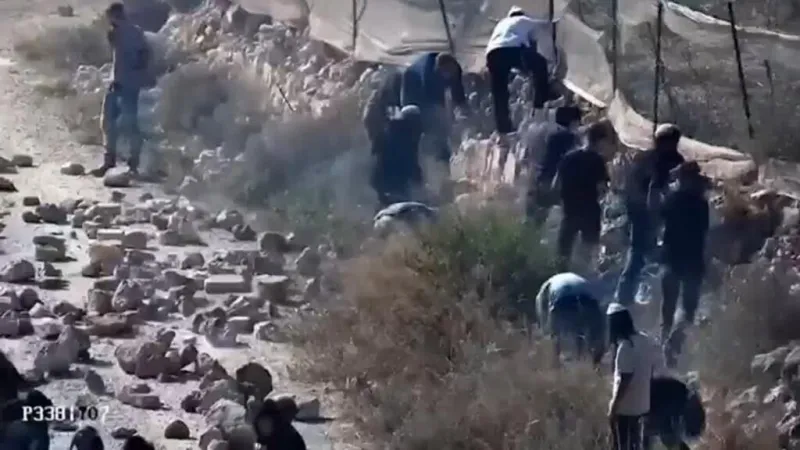Netanyahu critica violencia de colonos israelíes en Qusra y los tilda de "alborotadores"