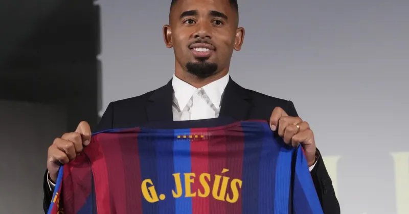 Ya sin chances por Julián Álvarez, el Barcelona presentó al delantero brasileño que llega para reemplazar a Lewandowski