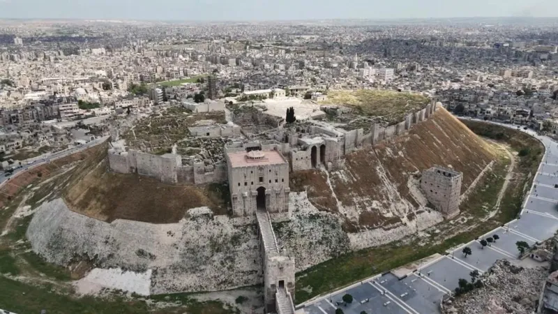 Alepo resurge de las ruinas: la reconstrucción de la capital económica de Siria