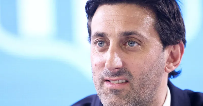 Milito rompió el silencio y habló de todo: por qué echó a Costas, la vuelta de De Paul y de qué hablaba cuando prometió "un salto de calidad" en Racing