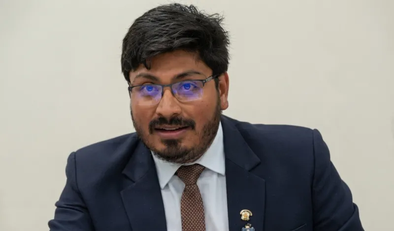 Christian Aranda responsabiliza a su "equipo" por exponer datos de paciente: "Hubo un error por parte de mi despacho"