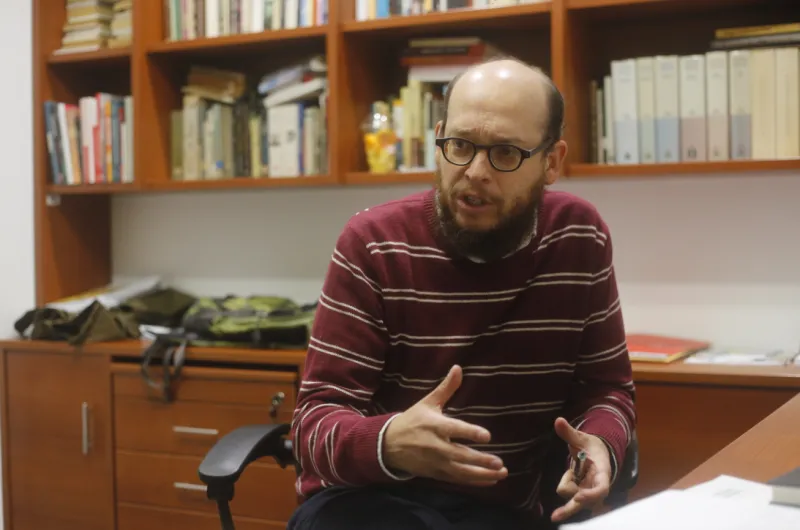 Alberto Vergara sobre primer mes de gobierno: “Keiko Fujimori es más hija de la última década que de su papá”