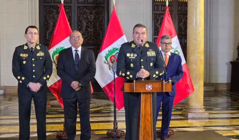 Comandante general PNP Óscar Arriola anuncia que en los próximos días dejará su cargo