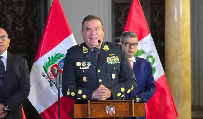 Oposición considera que salida de Óscar Arriola no soluciona el problema de raíz de la PNP