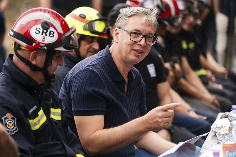 El 'juego' del presidente serbio con la fecha de las elecciones: "Necesita demostrar que no teme a las urnas, al tiempo que preserva el máximo control"