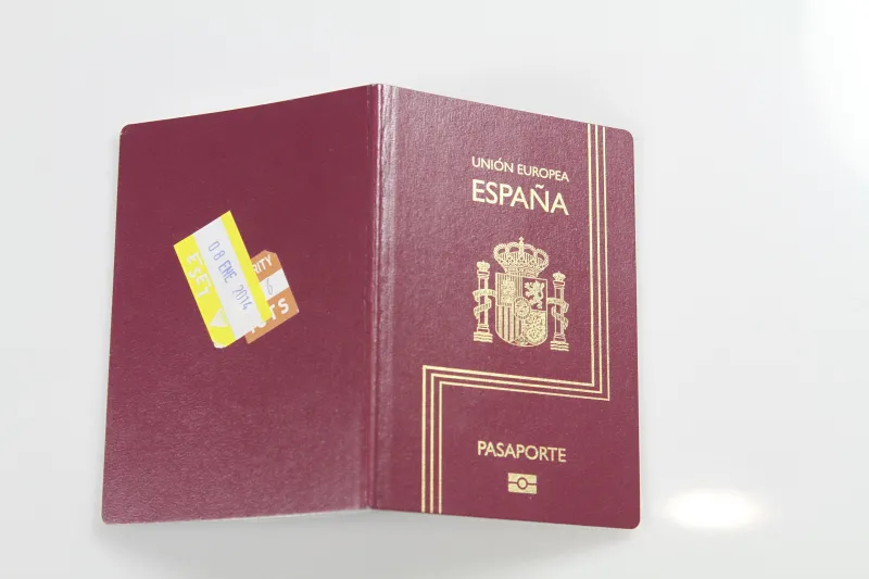 Estas son las únicas tres personas en el mundo que pueden viajar sin pasaporte