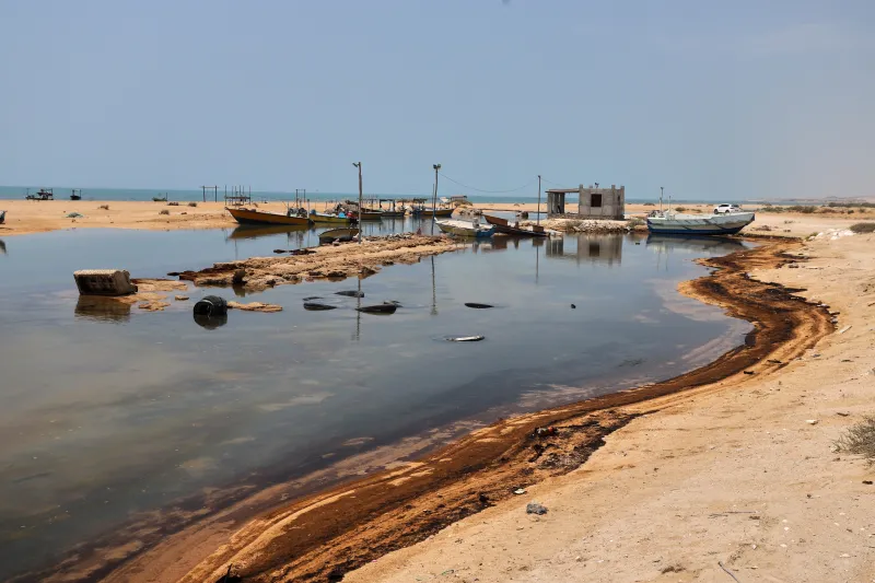 Se escuchan dos explosiones en la isla de Qeshm, en el Estrecho de Ormuz, según un medio iraní