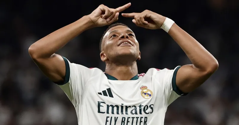 Real Madrid goleó con doblete de Mbappé, el Bernabéu silbó y Mourinho respondió: "Estoy un poco mayor para sentir presión"