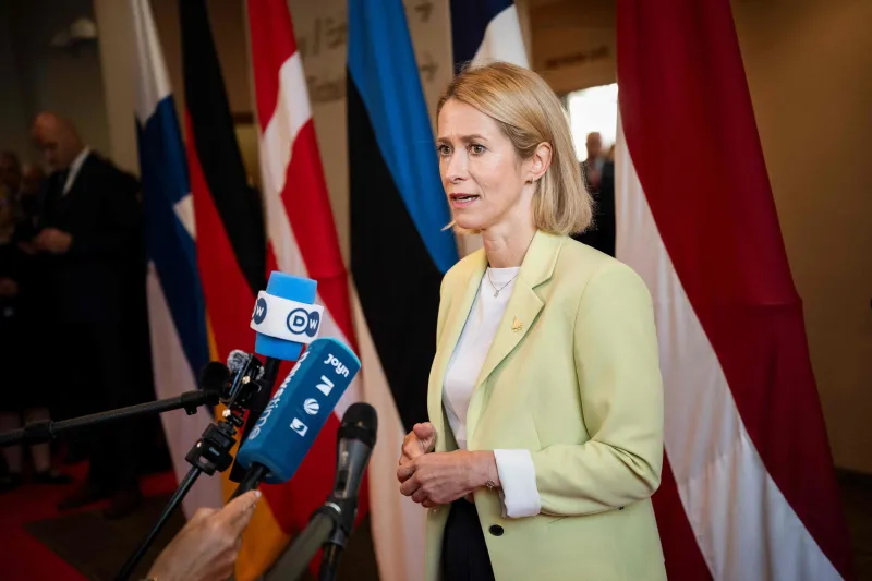 Kaja Kallas insta a los socios de Ucrania a no dejarse intimidar tras el ataque de un dron ruso a un tren cerca de la frontera con Polonia